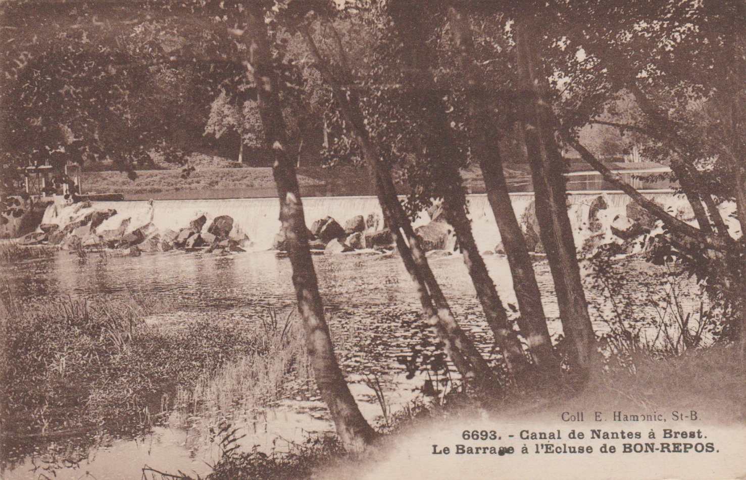 Laniscat barrage