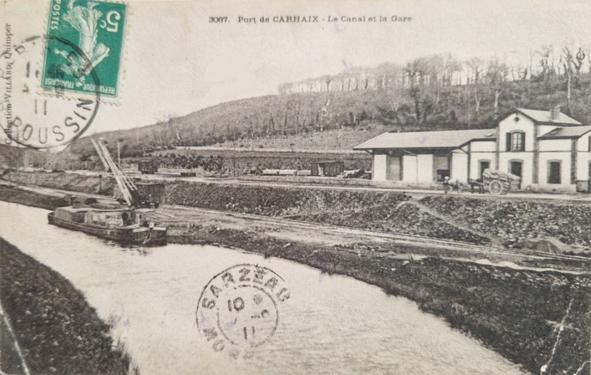 le port de Carhaix et la gare